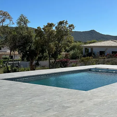 Bavella Villa *