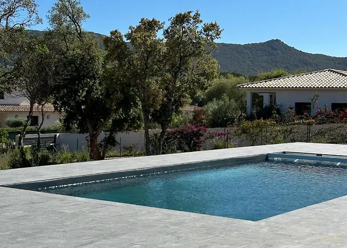 Bavella Villa *
